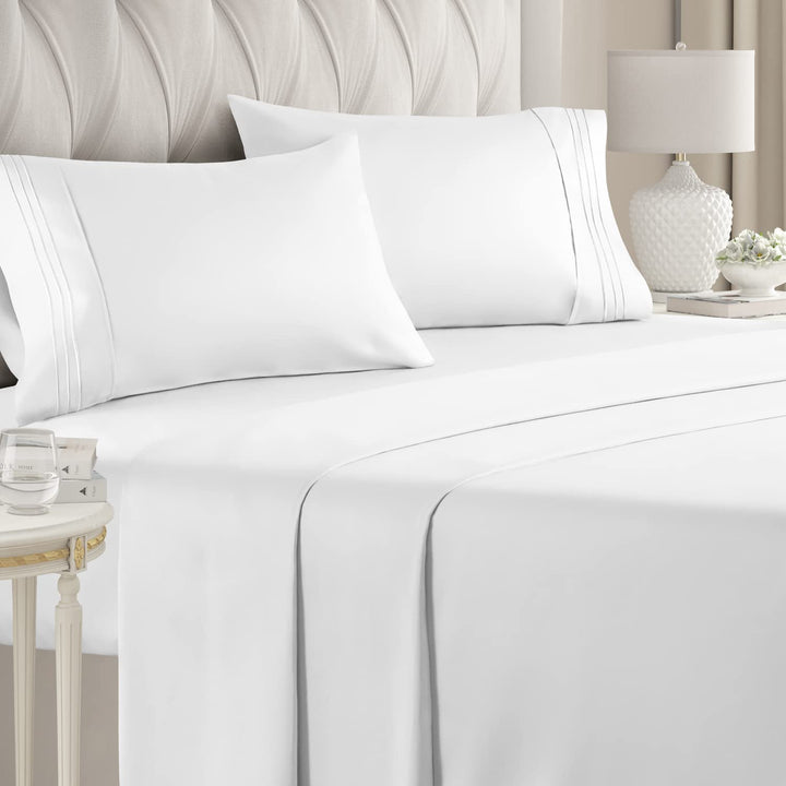Cymak Queen/King 4 Piece Bedding Sheet Set - Breathable & Cooling Bed Sheets - Hotel Luxury Bed Sheets for Women & Men- Deep Pockets - Easy-fit - Soft & Wrinkle Free - Home Decor -White Oeko-Tex Bed Set