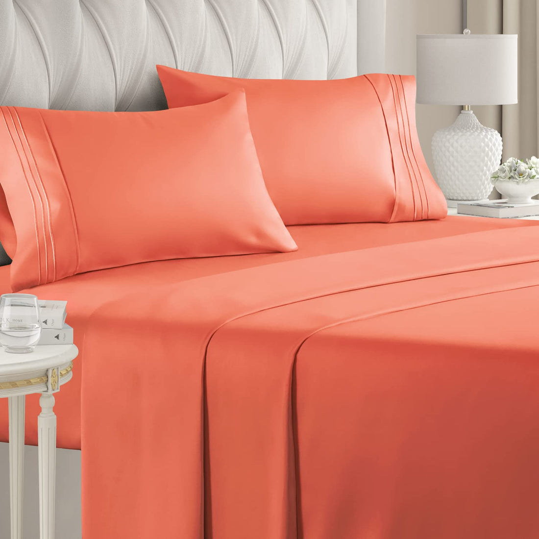 Cymak Queen/King 4 Piece Bedding Sheet Set - Breathable & Cooling Bed Sheets - Hotel Luxury Bed Sheets for Women & Men- Deep Pockets - Easy-fit - Soft & Wrinkle Free - Home Decor -White Oeko-Tex Bed Set