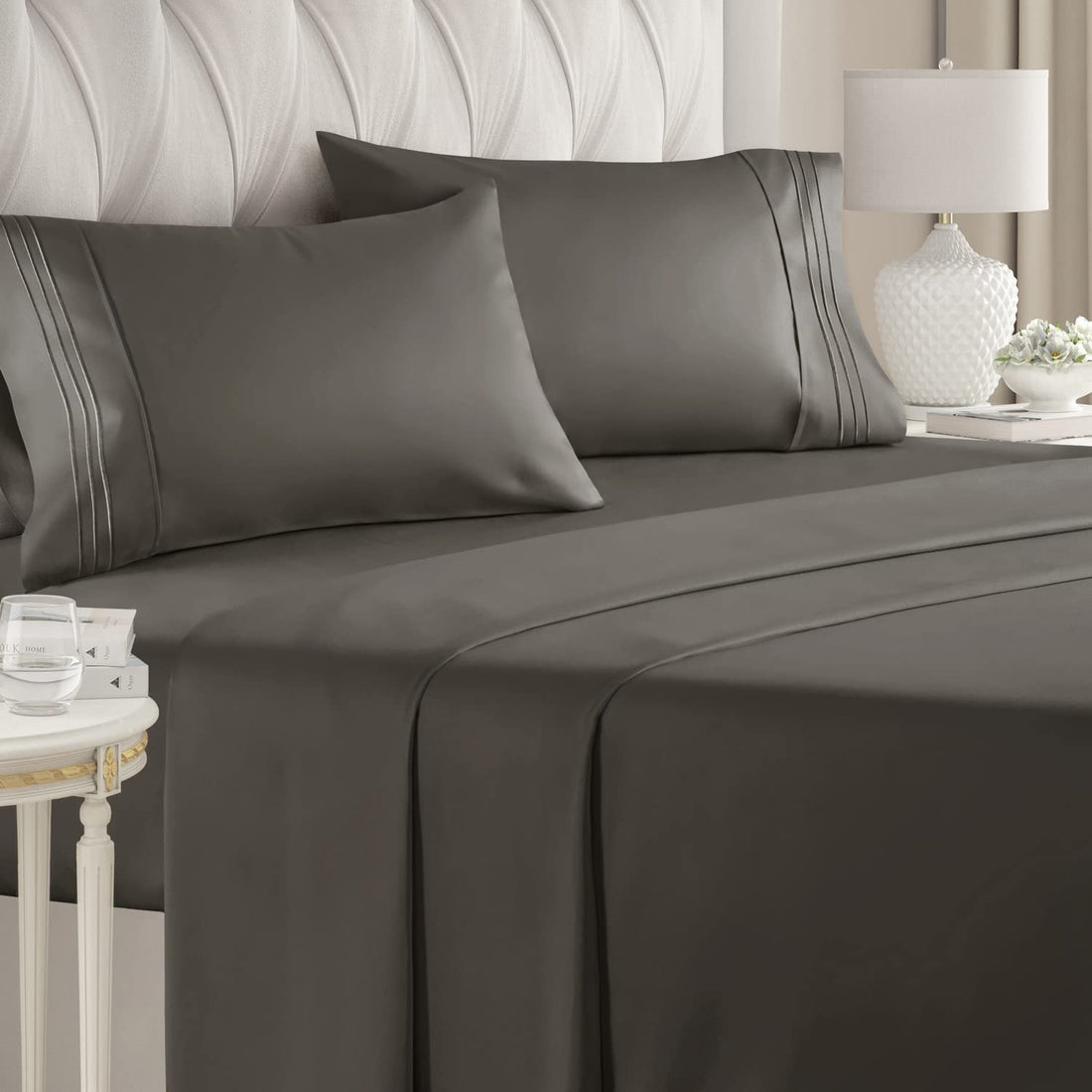 Cymak Queen/King 4 Piece Bedding Sheet Set - Breathable & Cooling Bed Sheets - Hotel Luxury Bed Sheets for Women & Men- Deep Pockets - Easy-fit - Soft & Wrinkle Free - Home Decor -White Oeko-Tex Bed Set